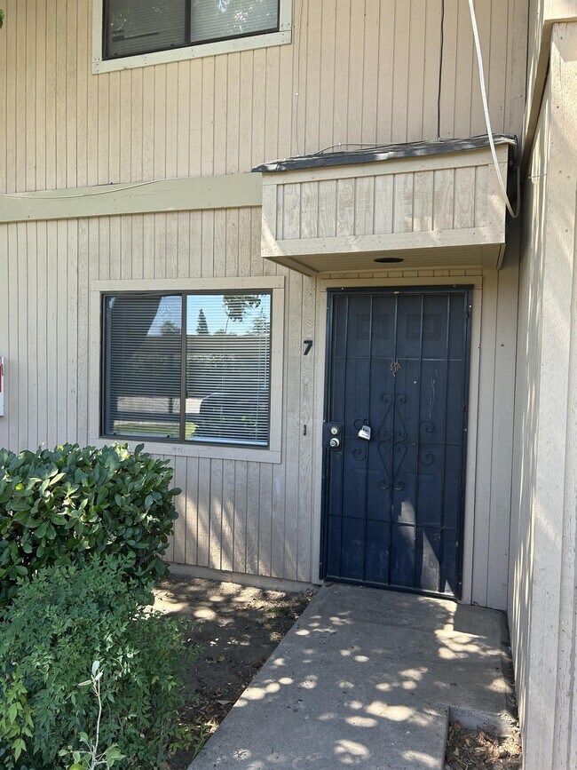 1808 Colorado Ave, Turlock, CA 95382 Townhome Rentals in Turlock CA