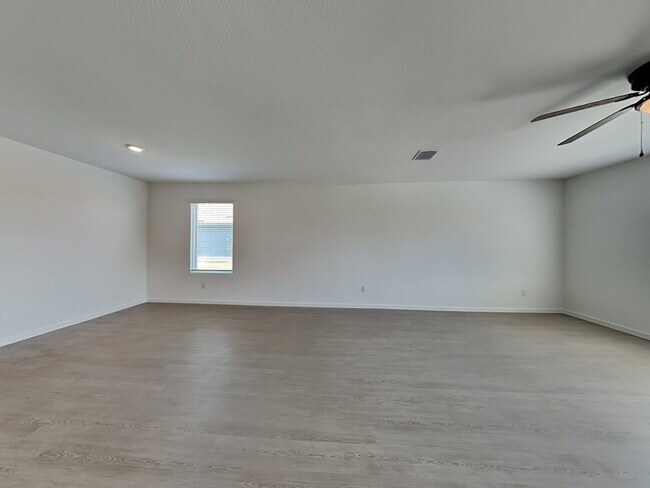 Foto del edificio - 3708 Scarlet Sage Wy