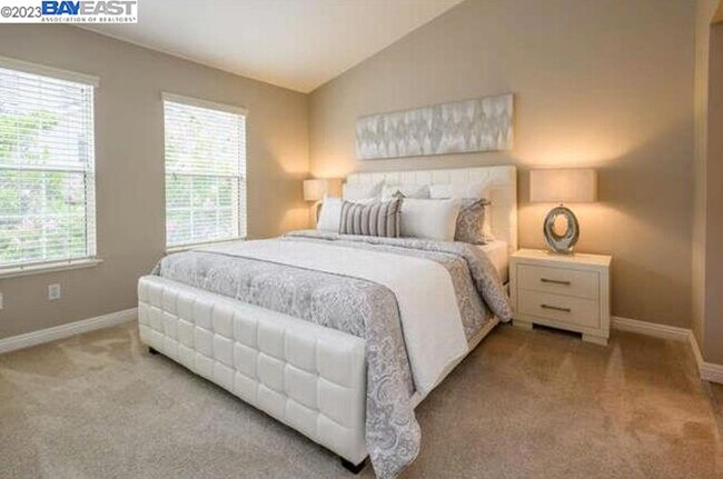 Foto del edificio - 3004 Swallow St