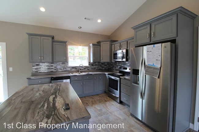 Foto del edificio - 3 br, 2 bath House - 142 Deerfield
