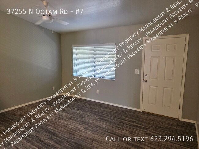 Foto del edificio - 37255 N Ootam Rd