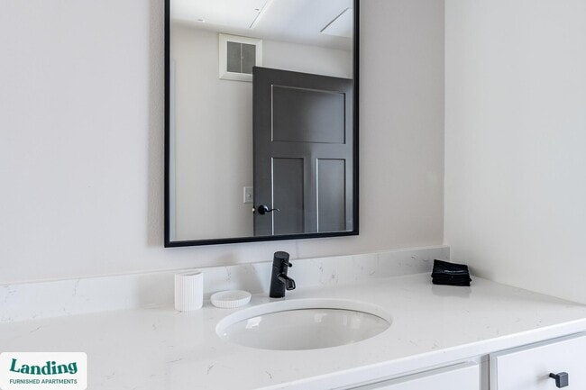 Building Photo - 3830 N Windsong Dr