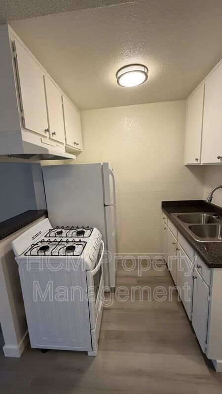 Foto del edificio - 11450 Calvert St