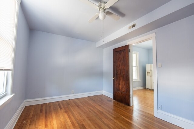 Building Photo - 3943 N Lawndale Ave