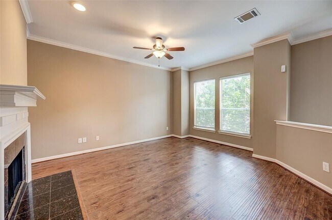 Foto del edificio - 1511 Drew St