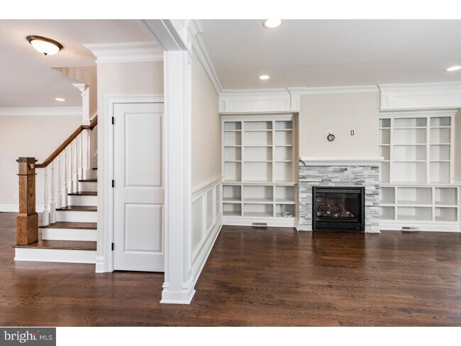 Foto del edificio - 63 Patton Ave