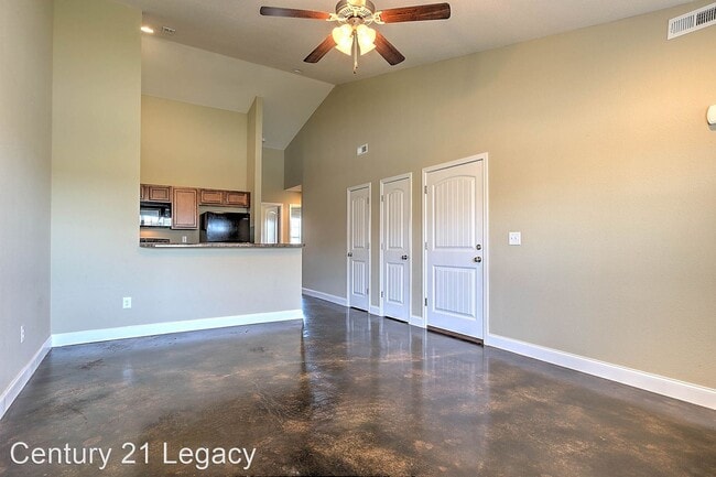 Foto del edificio - 2 br, 1 bath House - 93 Sutter Place