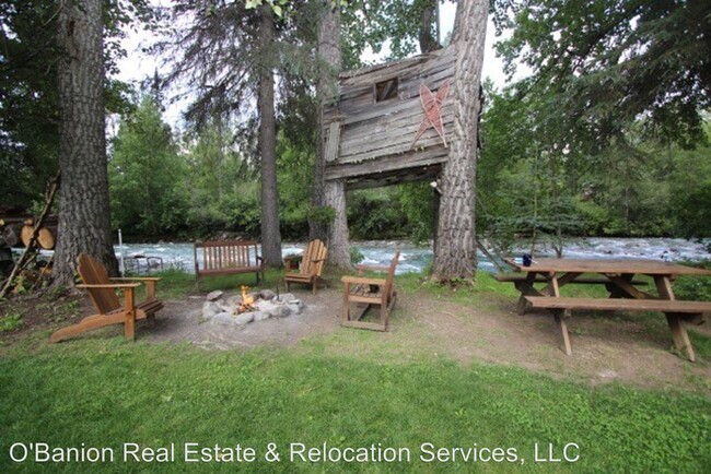 Building Photo - 8520 E Edgerton Parks Rd