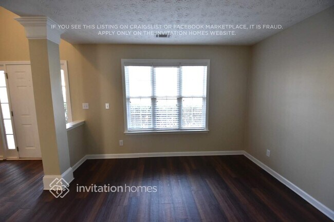 Foto del edificio - 3665 Wake Robin Way