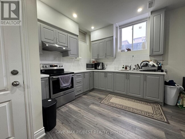 Photo du bâtiment - 118 Jura Cres