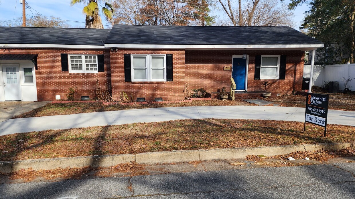 Primary Photo - Welcome to this charming 3-bedroom, 1-bath...