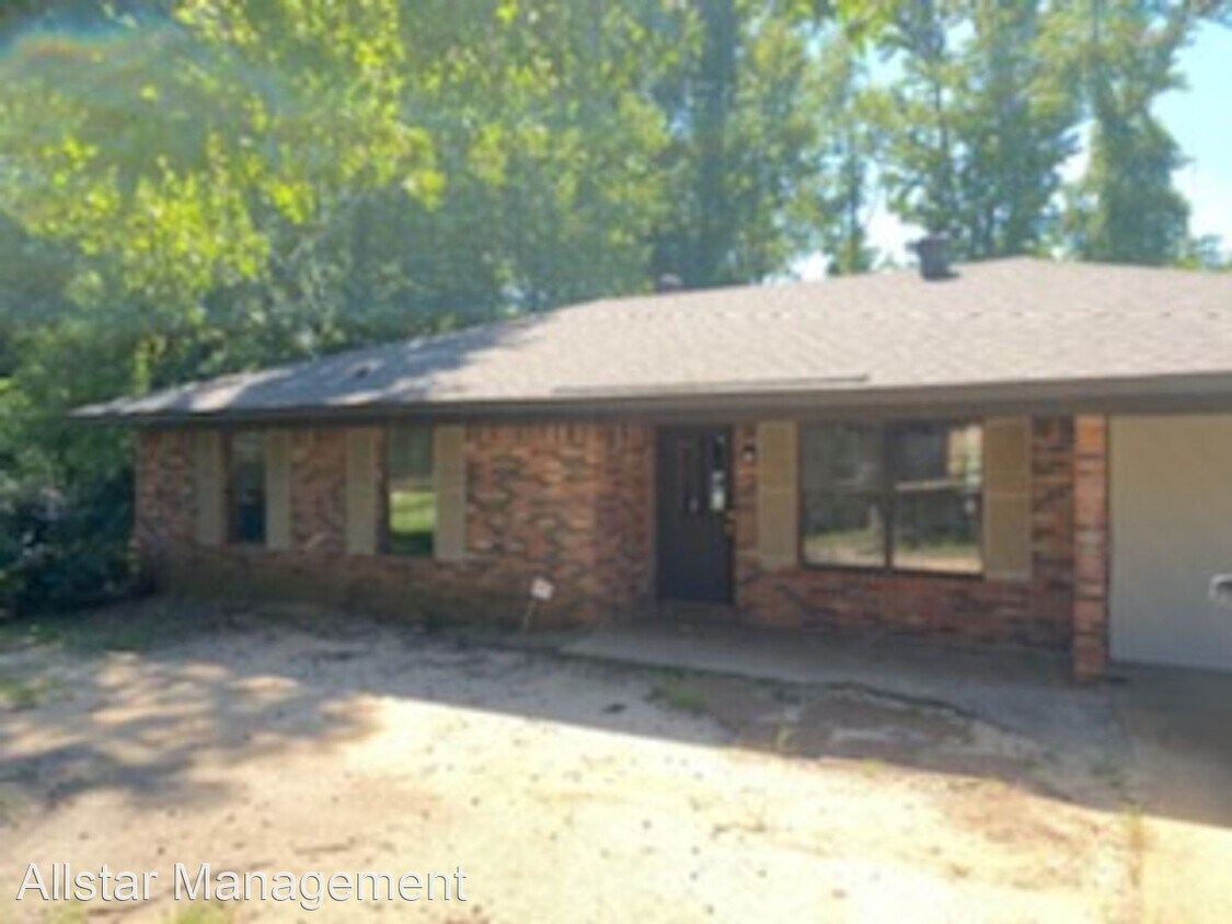 Primary Photo - 4 br, 1.5 bath House - 1028 Suncrest St