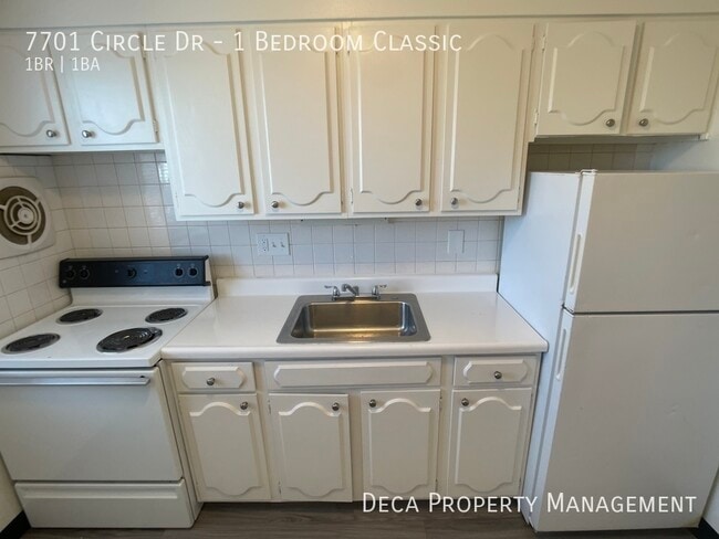 Building Photo - 1 Bedroom Apartment