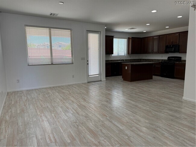 Foto del edificio - 5503 Home St