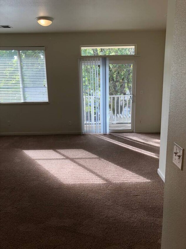 Foto principal - 1024 Prospect Ave