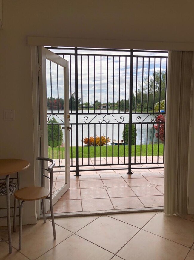 Foto del edificio - 4440 SW 87th Ave