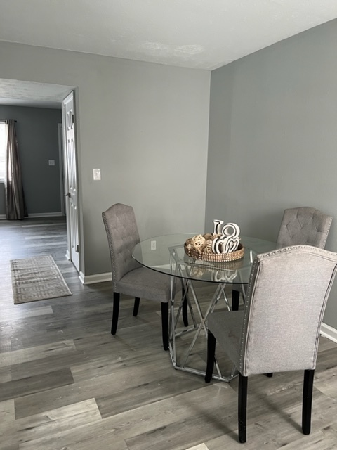 Dining room - Oliver Corners Apartments