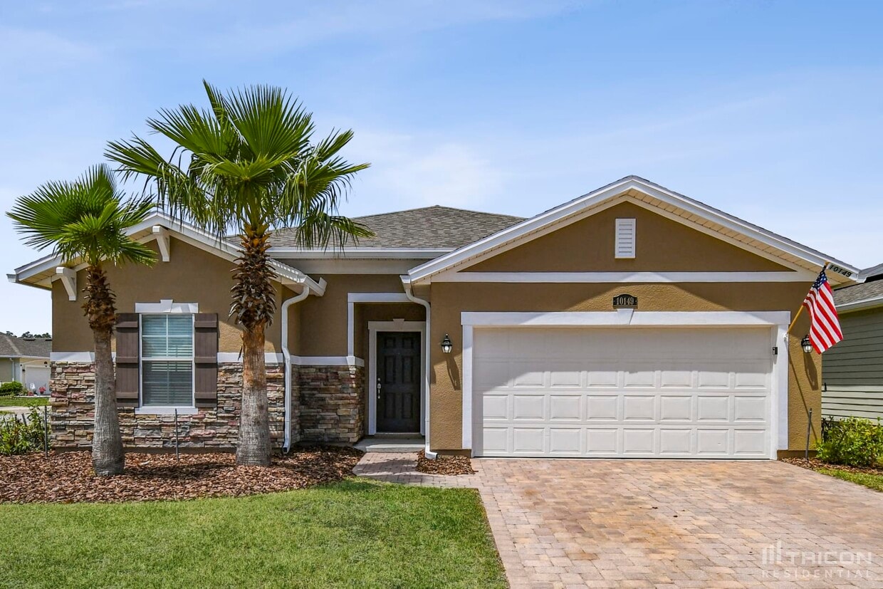 Primary Photo - 10149 Dogwood Creek Dr