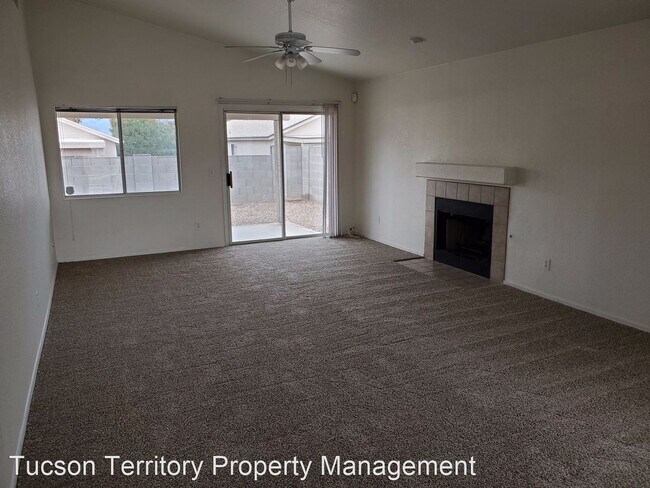 Foto del edificio - 3 br, 2 bath House - 6413 E 42nd Street