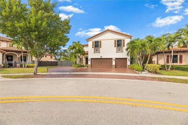 Foto del edificio - 3461 SE 1st St