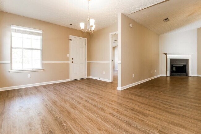 Foto del edificio - 13530 Panhandle Rd