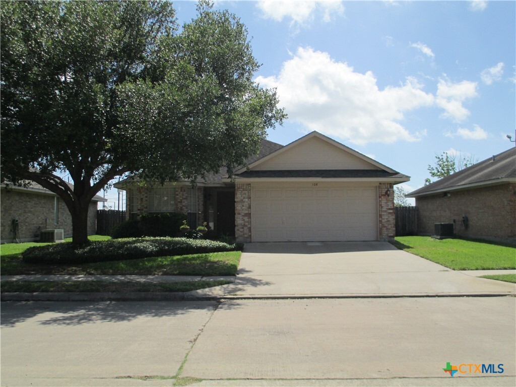 Primary Photo - 106 Gemini Ct
