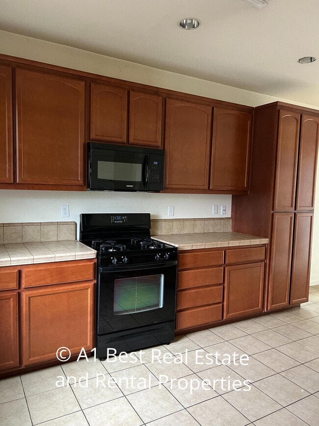 Foto del edificio - 2528 Cottage Pointe Dr