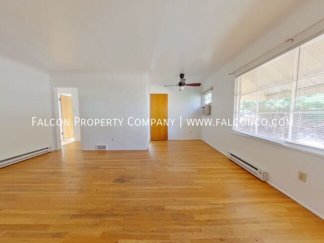 Building Photo - Darling Upper Unit In The Old North End - ...