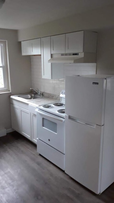 Foto del edificio - 227 Spencer Ave