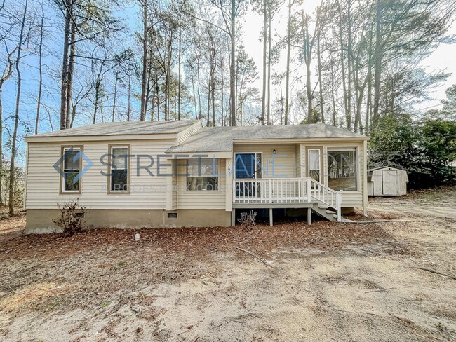 Building Photo - NOW OFFERING $250 OFF FIRST FULL MONTH IF ...