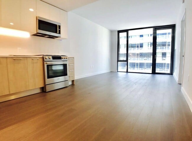 Foto del edificio - 131-03 40th Rd