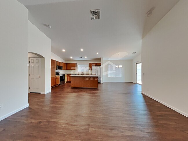 Foto del edificio - 14920 N 172nd Ln