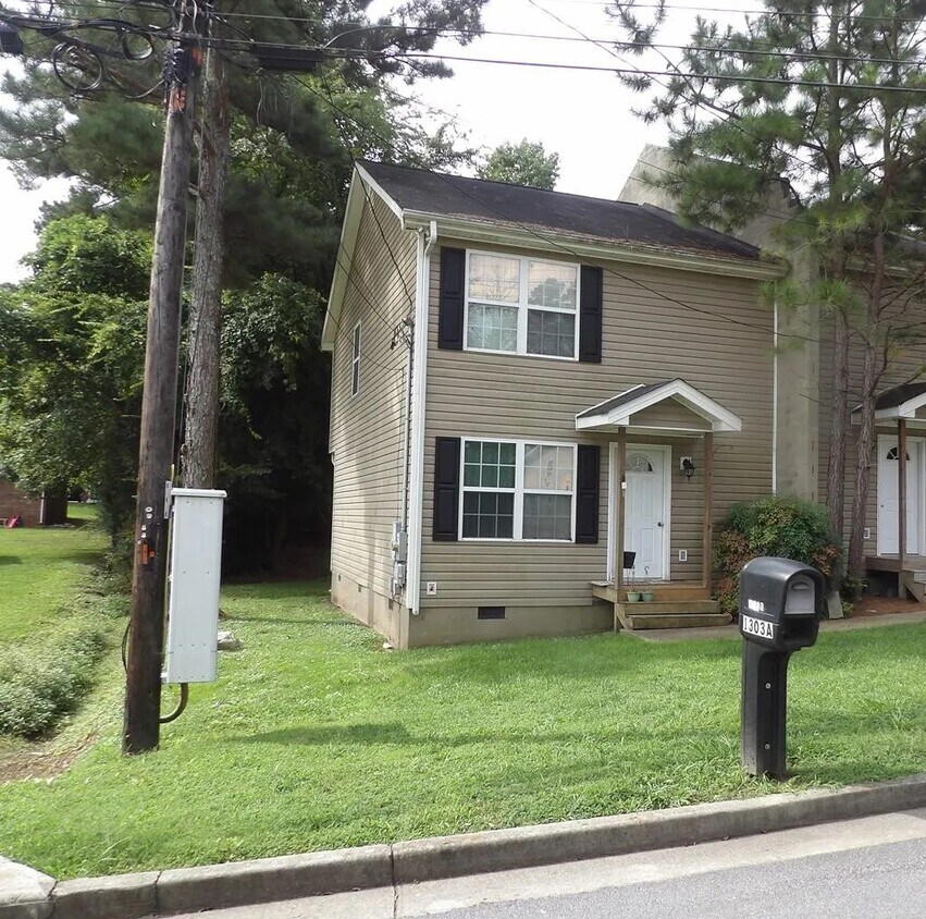Foto principal - 1303 Moice Dr