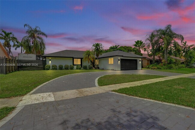 Foto del edificio - 620 SW 100th Ave