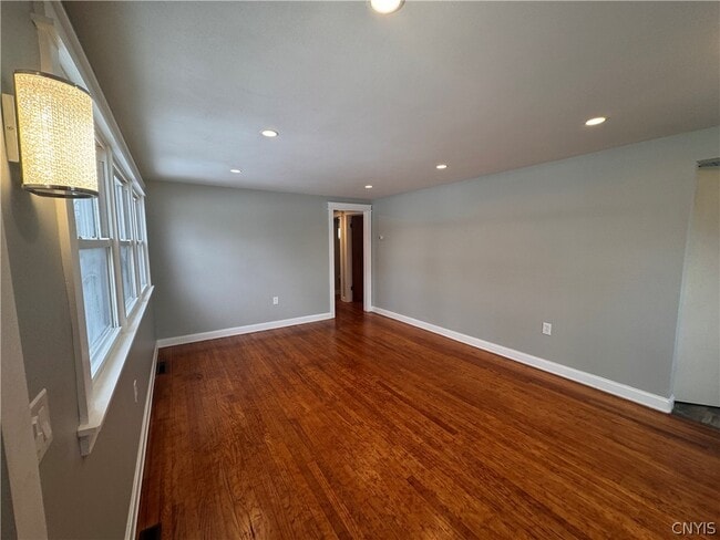 Building Photo - 108 Kristin Rd