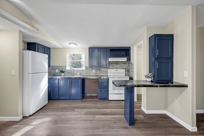 Building Photo - 13219 13th St