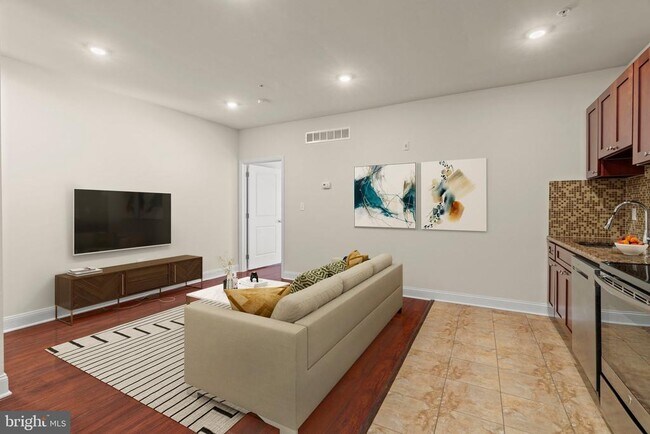 Foto del edificio - 1724 Master St