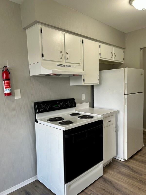 Foto del edificio - 36777 Sibley Rd