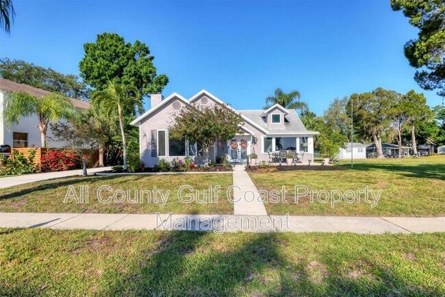 Building Photo - 309 Chauncey Ave E