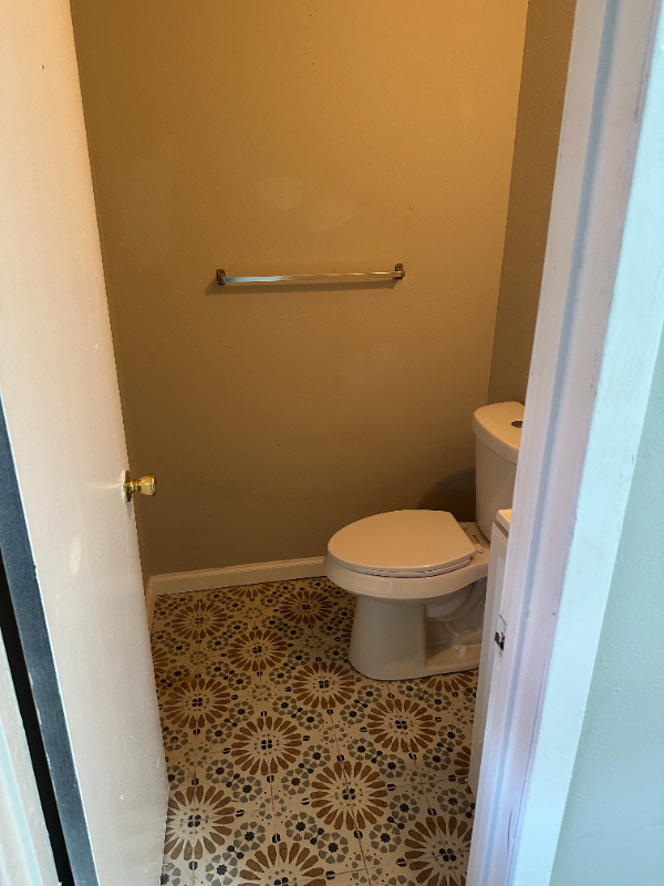 Building Photo - 4029 Stagecoach Cir