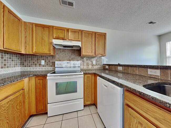 Foto del edificio - 14012 Sobeck Ln
