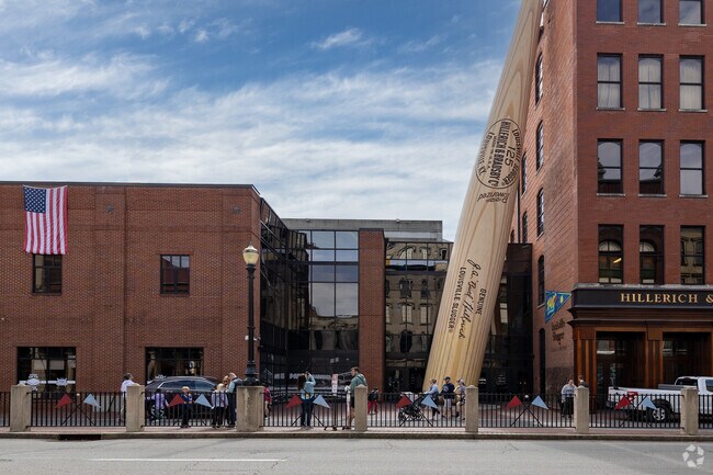 Just north of Shelby Park is the Louisville Slugger Museum.