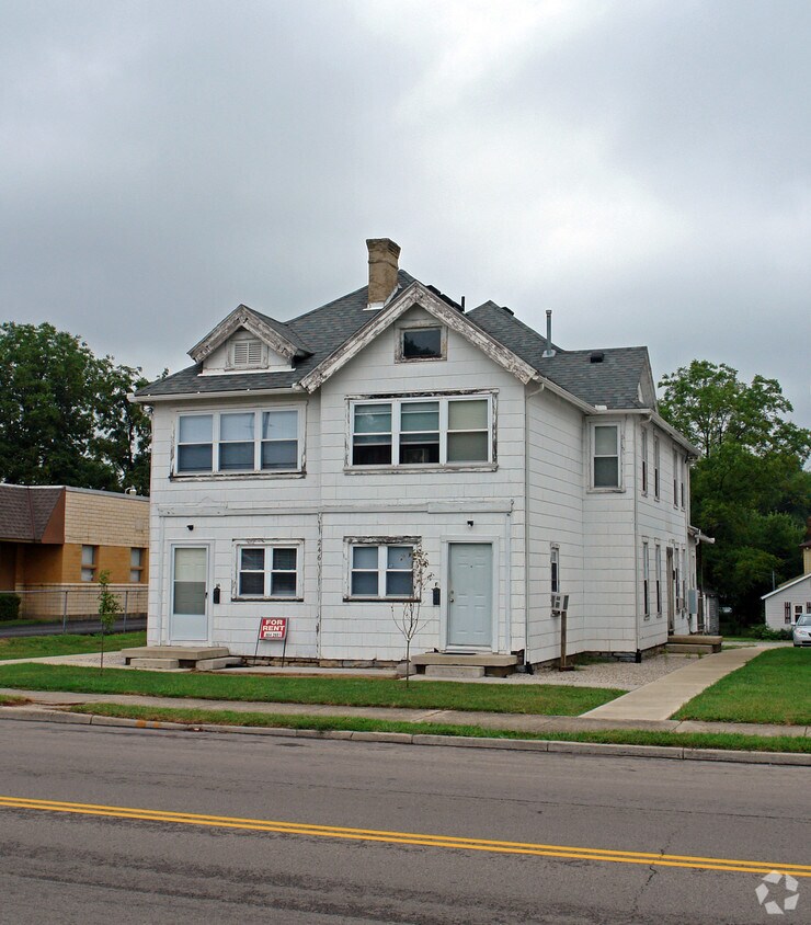 Building Photo - 246-248 Ludlow Ave