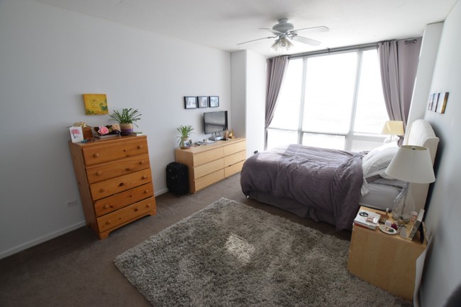 Master Bedroom - 1845 S Michigan Ave