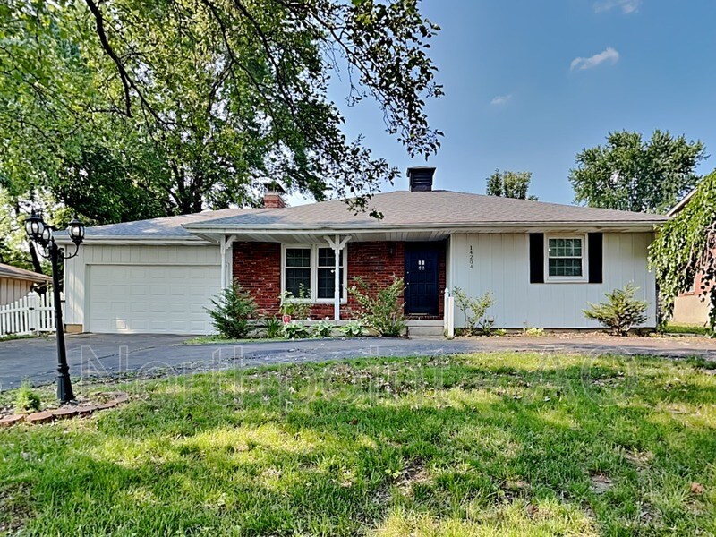 Primary Photo - 14204 East 39th Terrace S