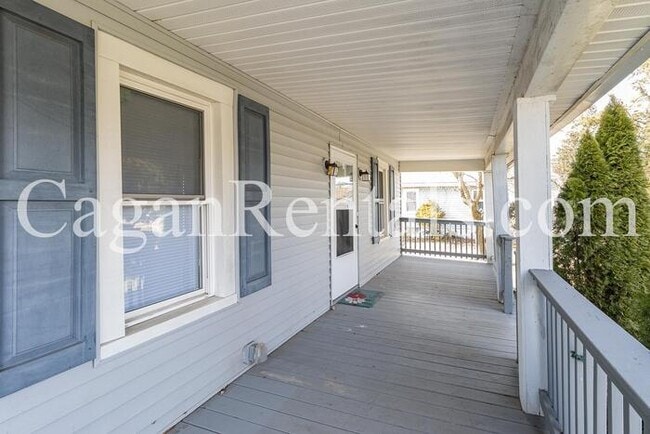 Building Photo - 4 Bedroom Single Family Home- Vineland!