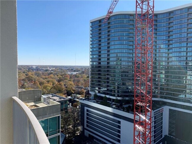 Foto del edificio - 923 Peachtree St NE