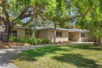 Building Photo - 6845 SW 129th Terrace