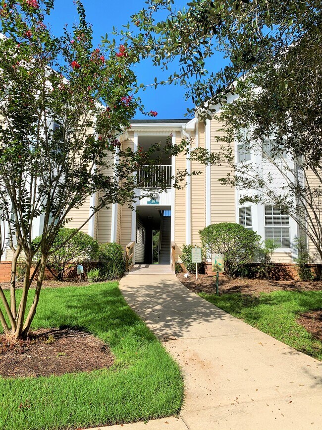 1501 Partin Dr N Unit 156, Niceville, FL 32578 Condo for Rent in Niceville, FL