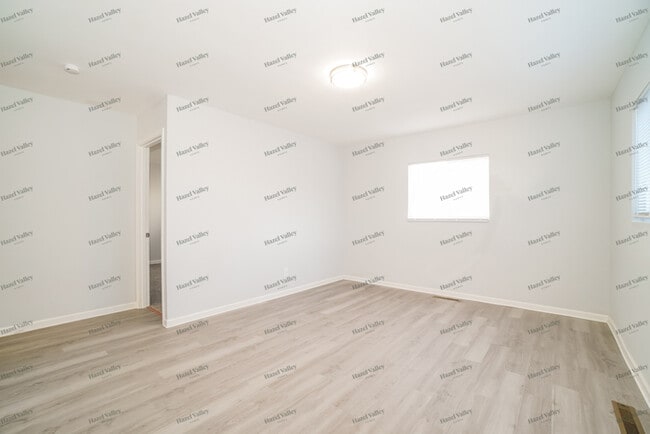 Foto del edificio - 1336 Southfield Dr S